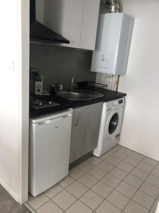 Superbe Appartement En Plein Centre Ville. Ла Рош-сюр-Йон Екстериор снимка