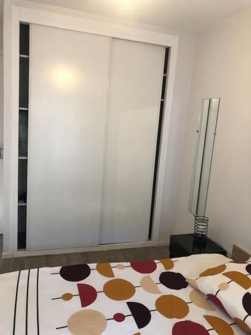 Superbe Appartement En Plein Centre Ville. Ла Рош-сюр-Йон Екстериор снимка